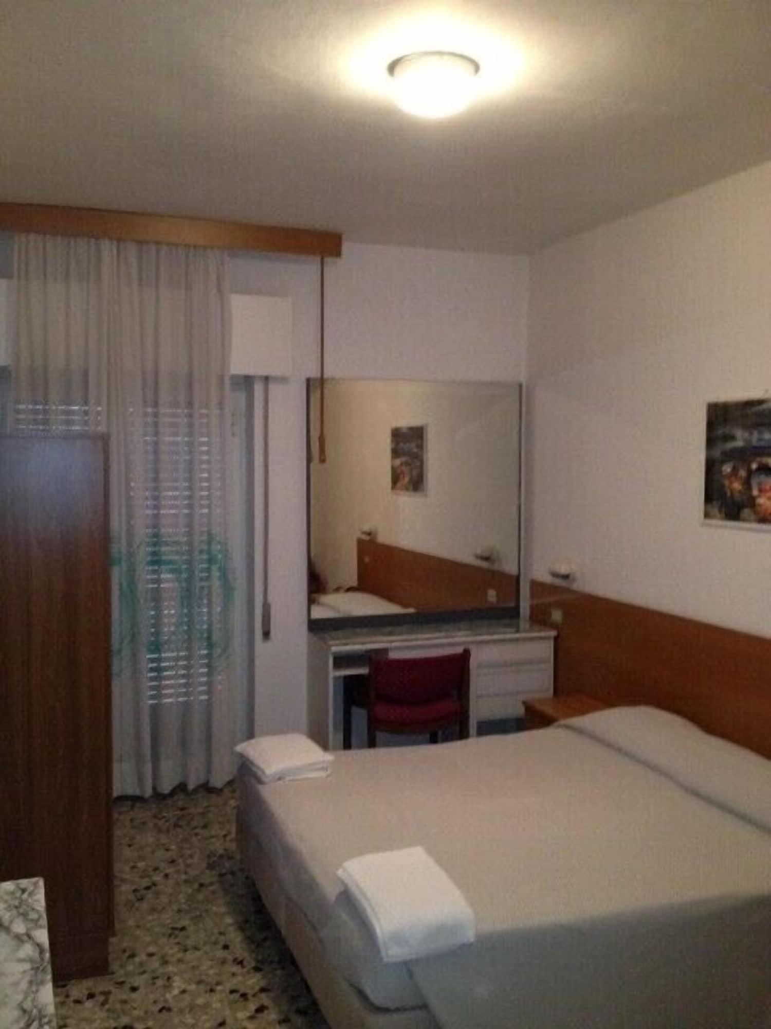 Hotel Minerva Pietra Ligure Dış mekan fotoğraf