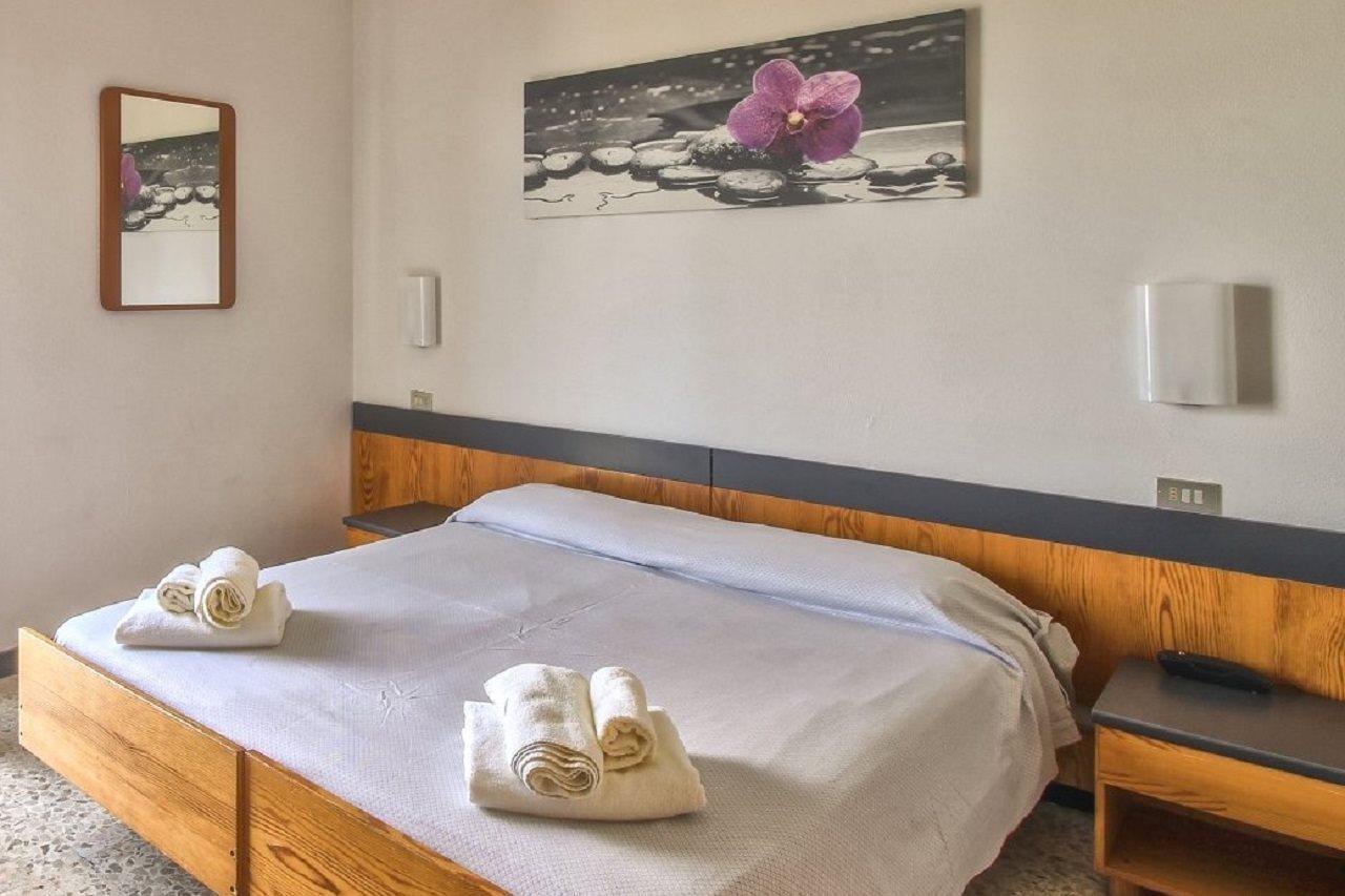 Hotel Minerva Pietra Ligure Dış mekan fotoğraf